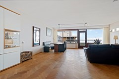 Passage 3 F31-16.jpg
